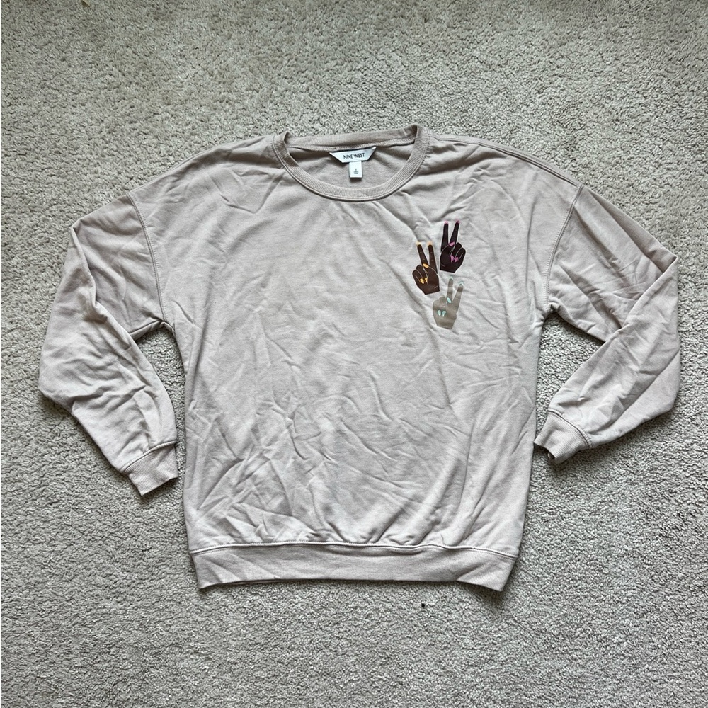 Nine West Peace Sign Sweatshirt Women’s Small Beige Crewneck Pullover